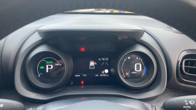 Toyota Yaris 1.5 Hybrid Design 5dr CVT Hybrid Hatchback